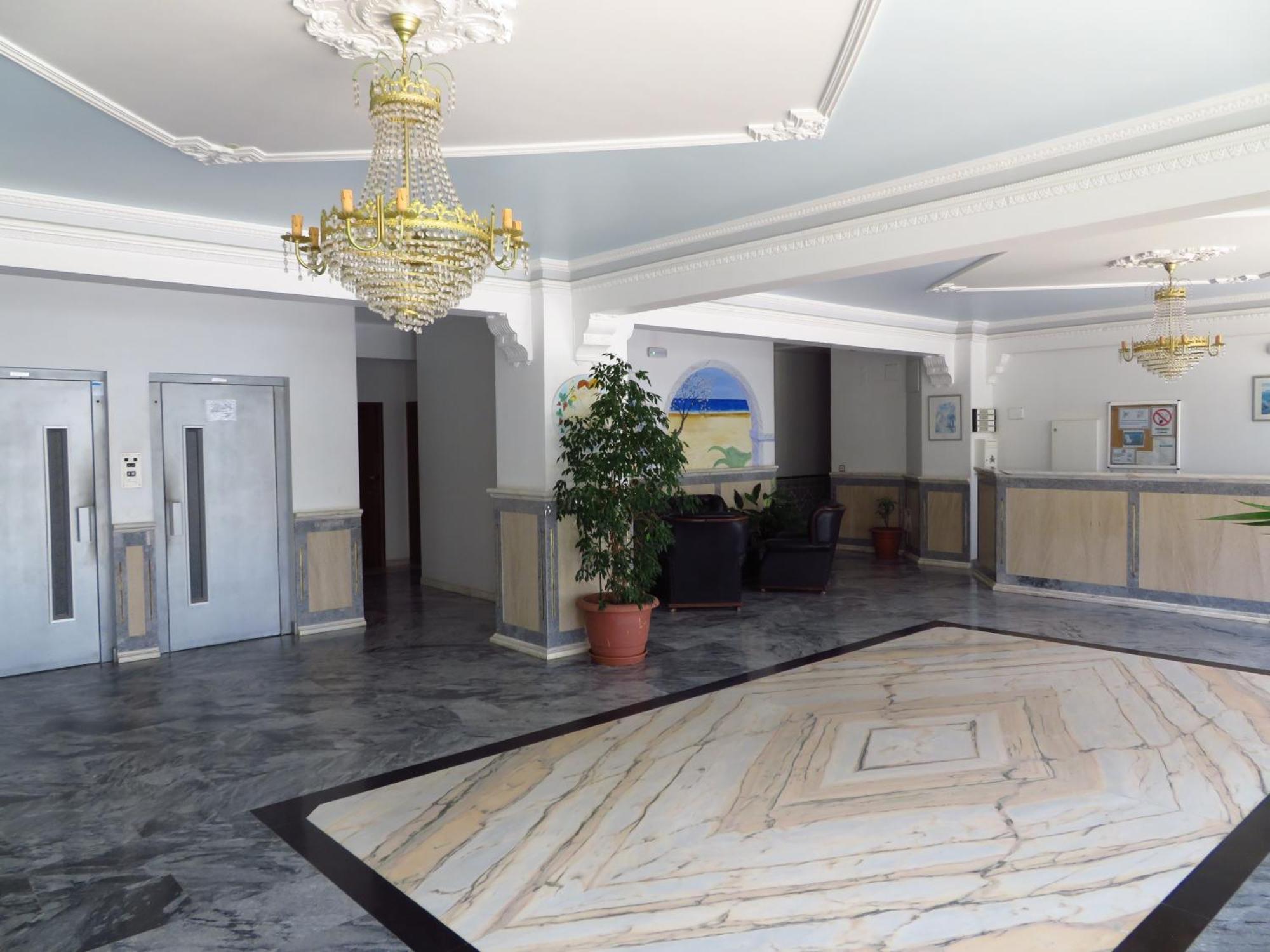 Apartamentos Carolino Monte Gordo Dış mekan fotoğraf