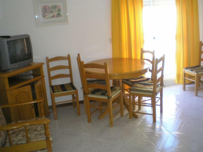 Apartamentos Carolino Monte Gordo Oda fotoğraf
